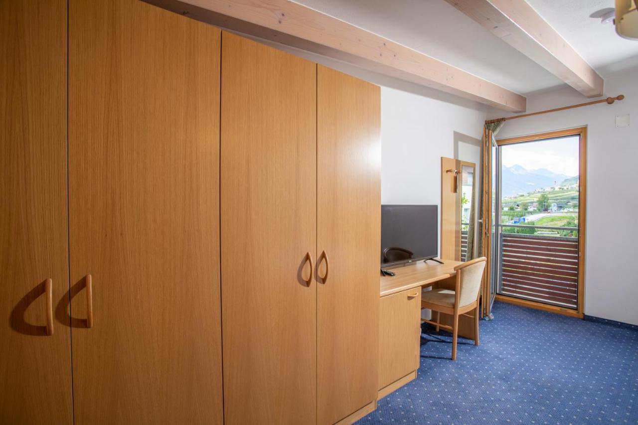 Double Room Mountain View