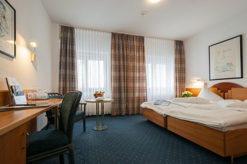 Chambre Double ou Lits Jumeaux