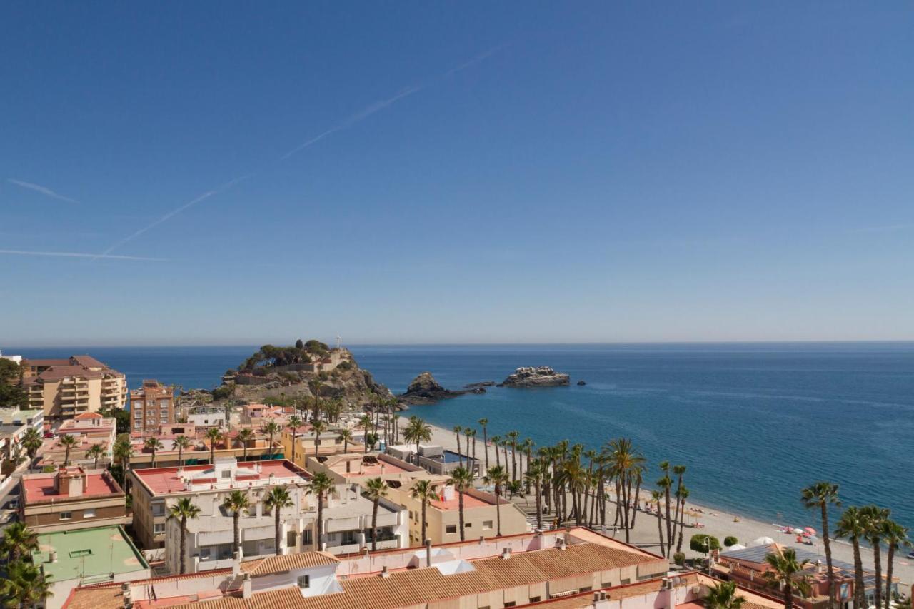 Double or Twin Room Partial Sea View