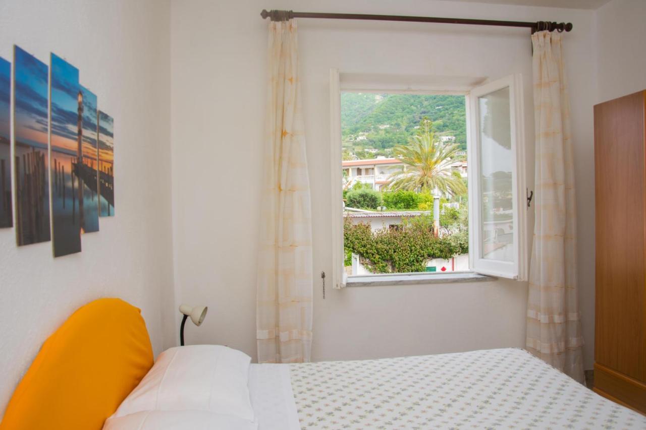 Double Room with Mountain View,1404738122:JPEG