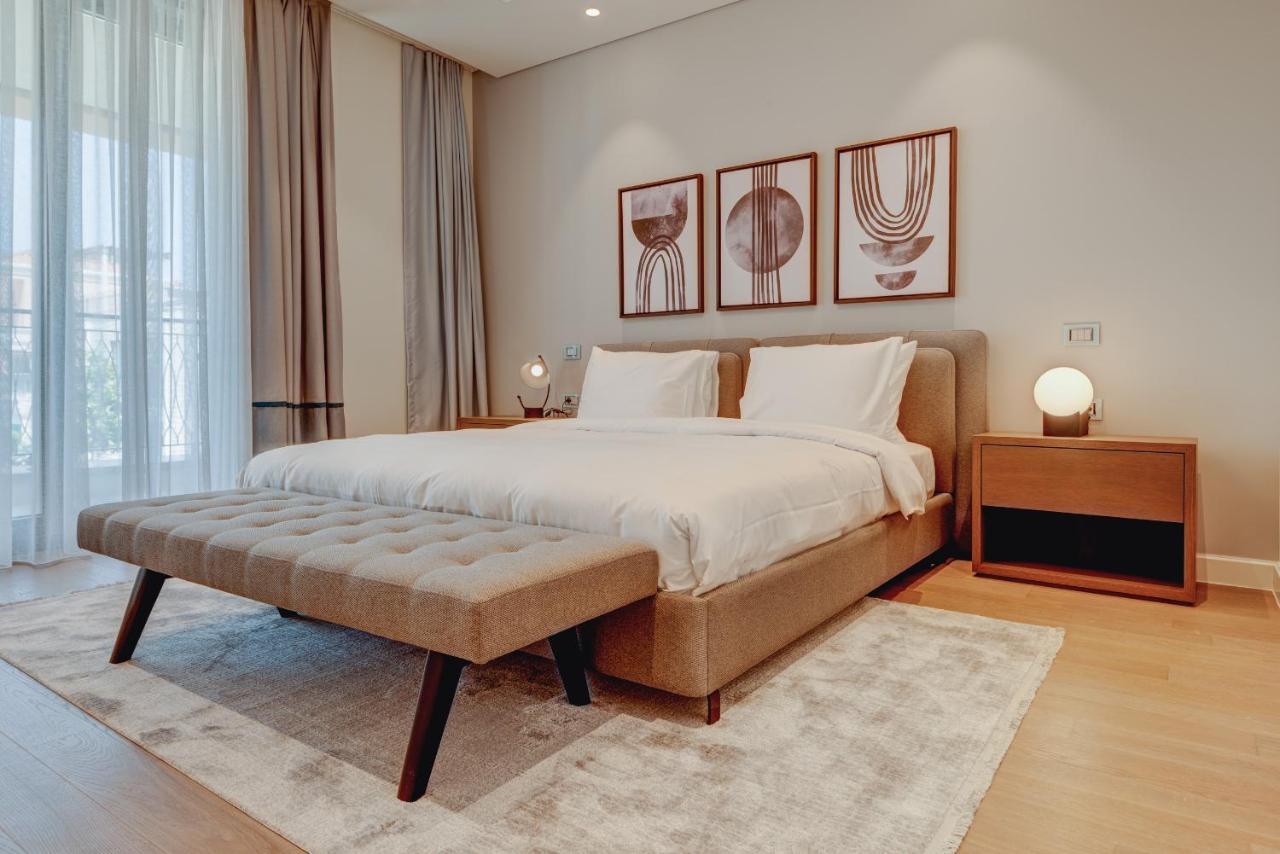 3 Bedrooms Castelnuovo Village Suite