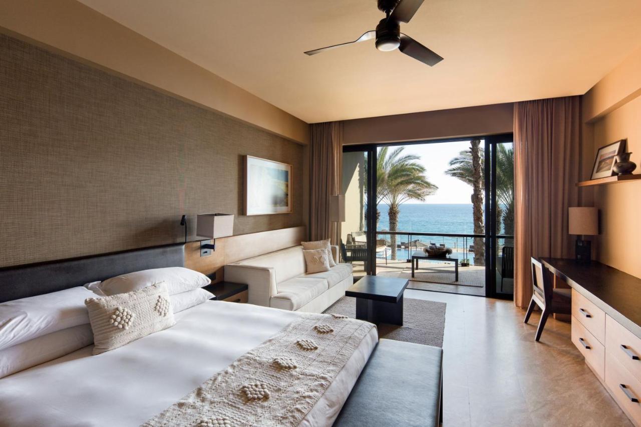 Deluxe King Room Ocean View