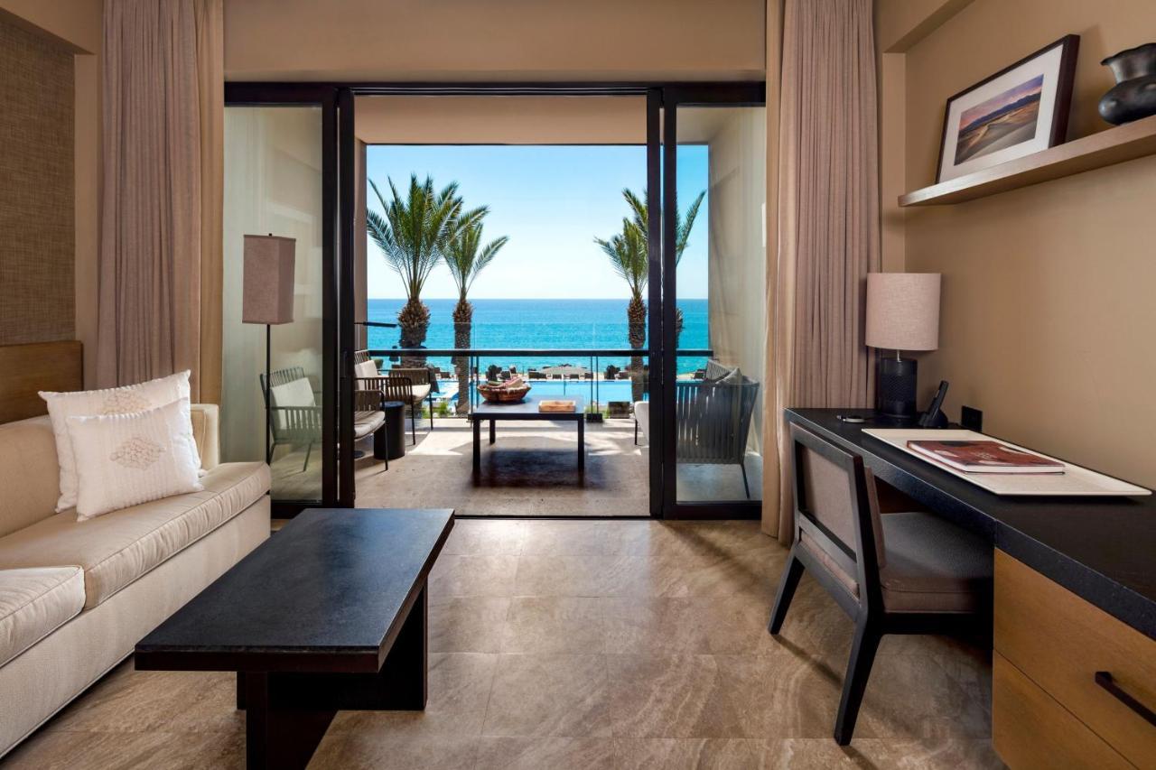 Deluxe Double Room Two Double Beds Ocean View