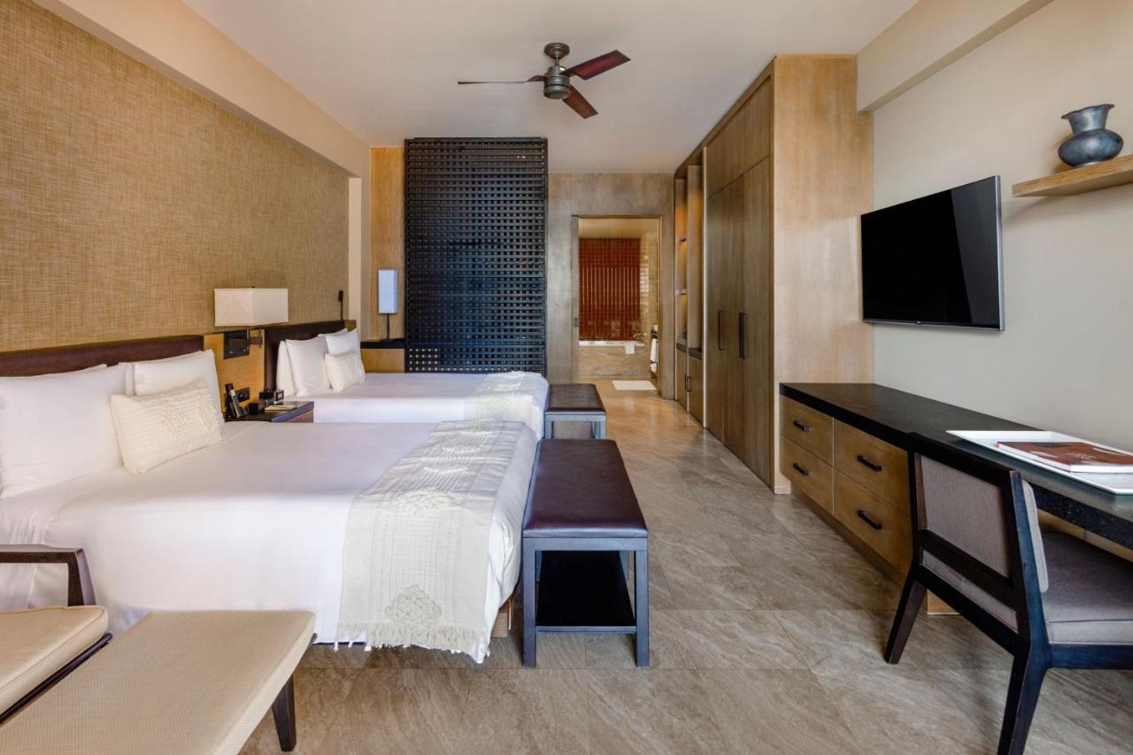 Deluxe Double Room Two Double Beds Ocean View