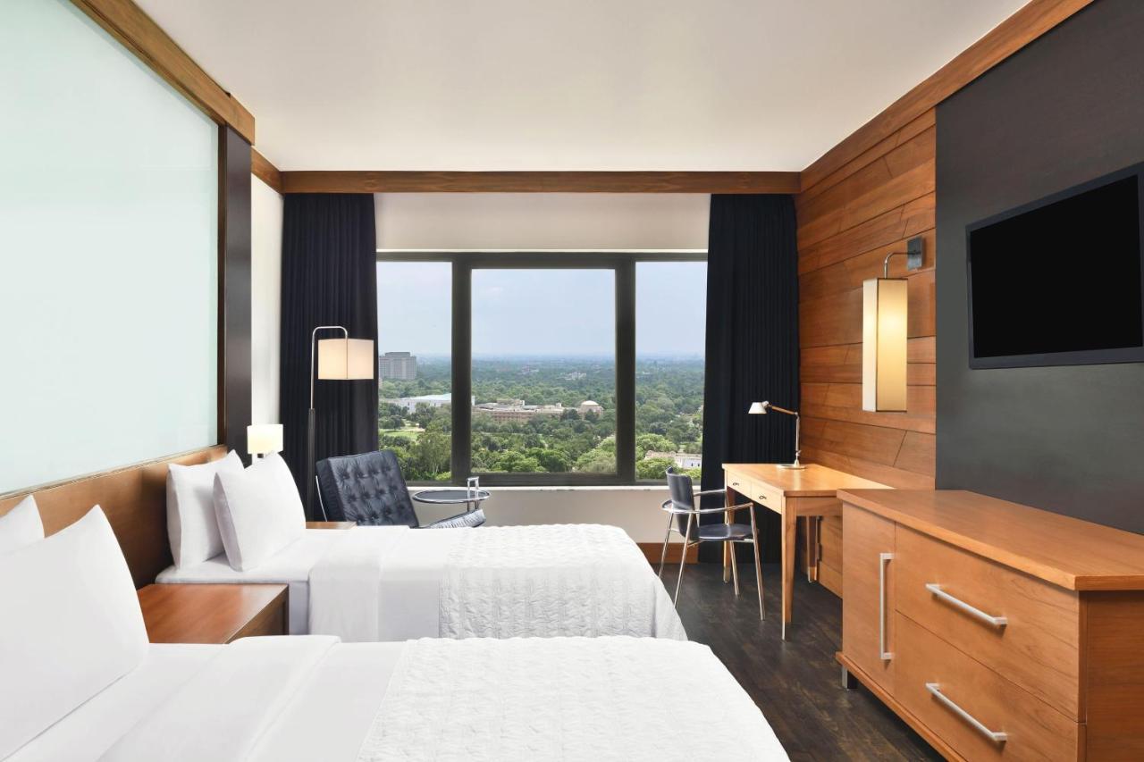 Club Room Twin - 2 way Airport Transfer, Access to club lounge including Hi-Tea from 3-5 pm, Happy Hours from 6-8 pm,1596879924:JPEG