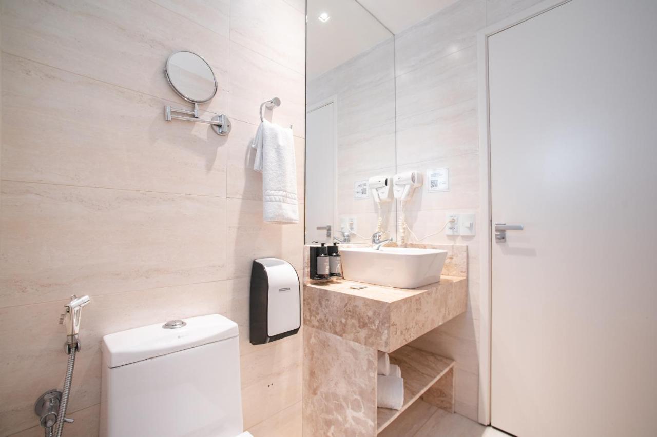 Quarto superior de luxo com 2 camas de solteiro