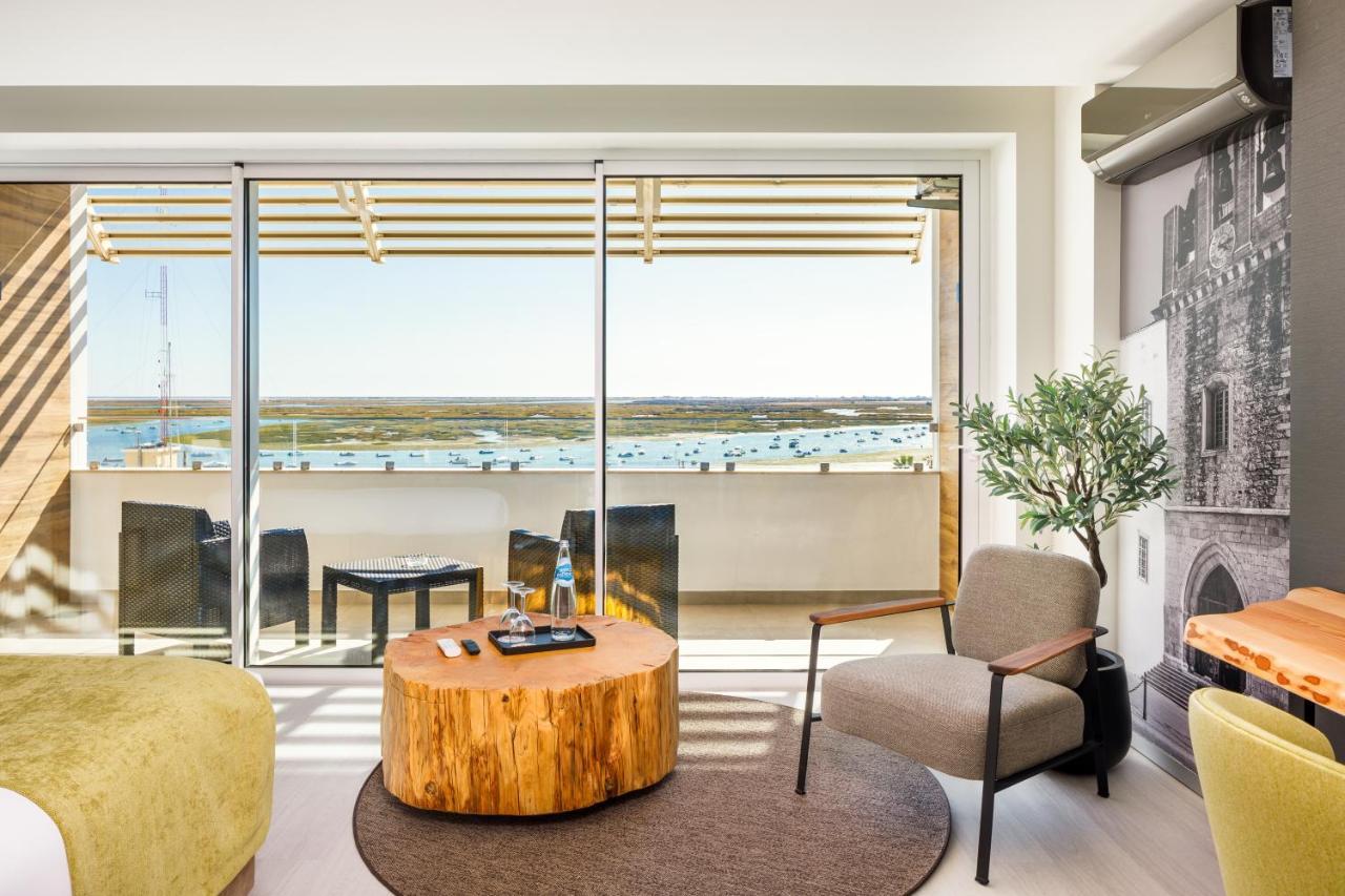 Deluxe Suite Ria Formosa View