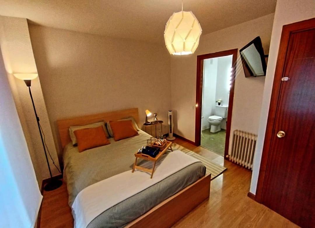 Double Room Private Bathroom