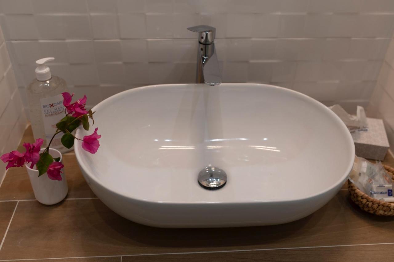 Large Double Room,1594883402:JPEG