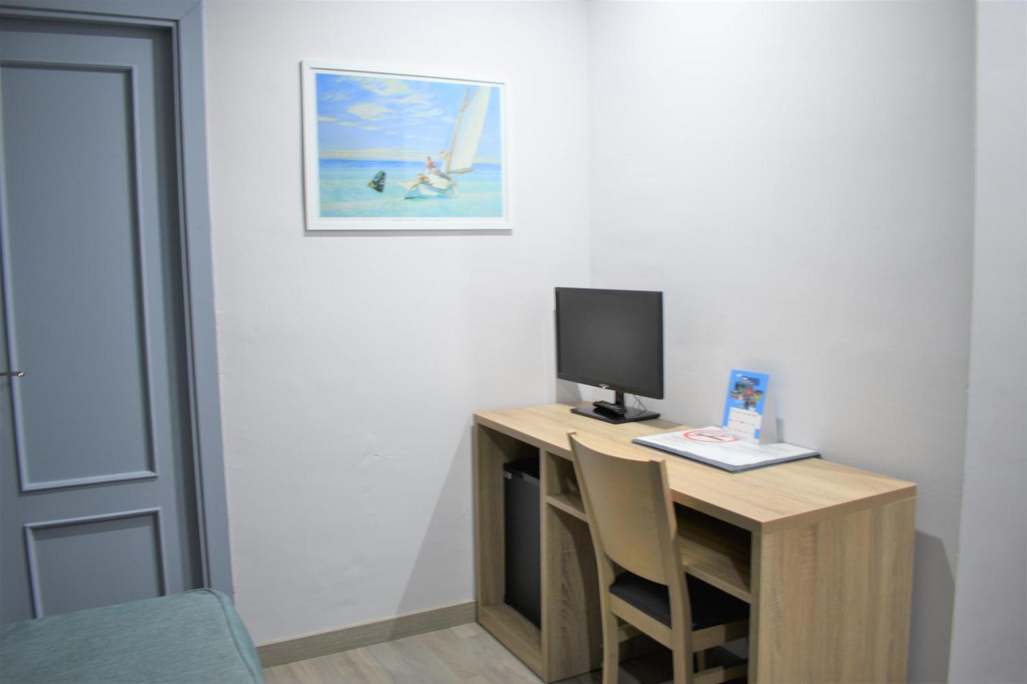 Economic interior Double or Twin room