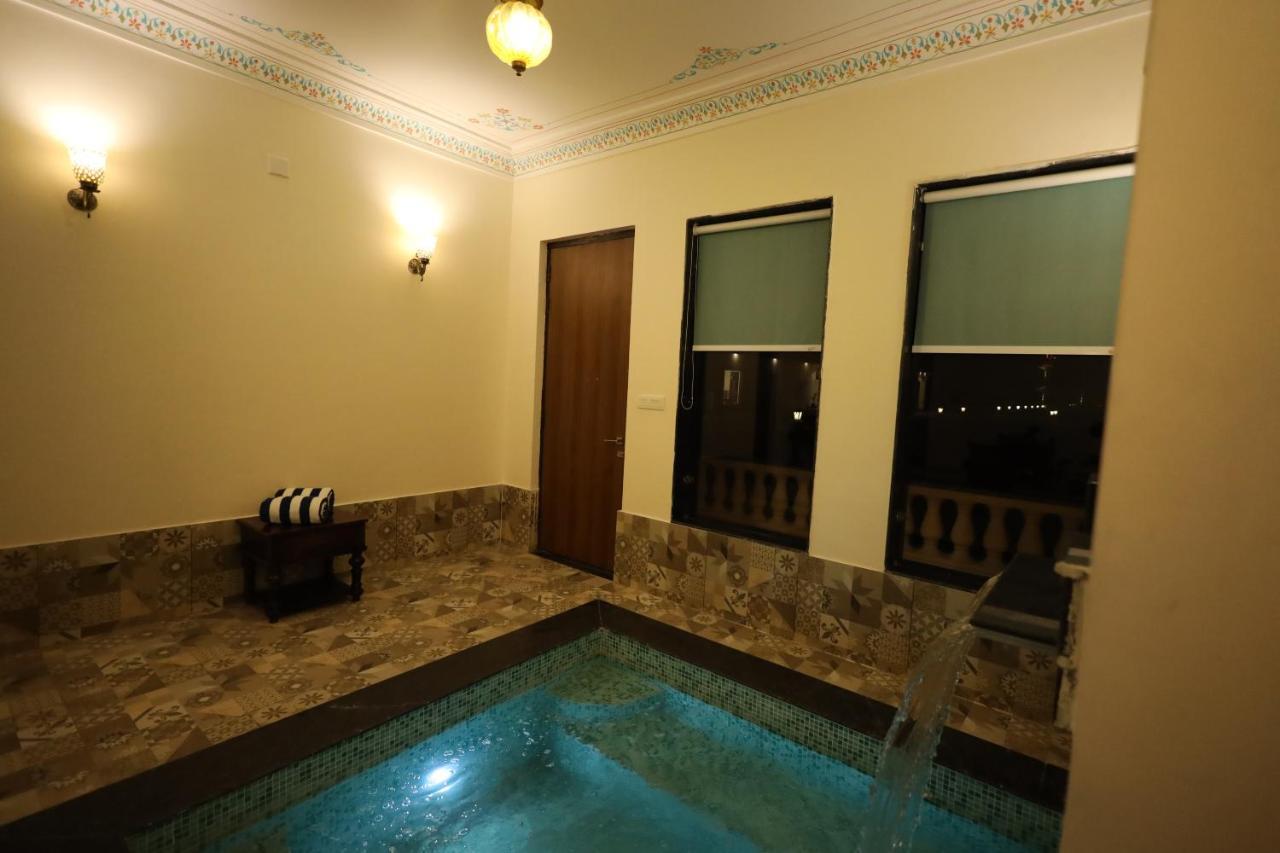 Suite with Private Pool