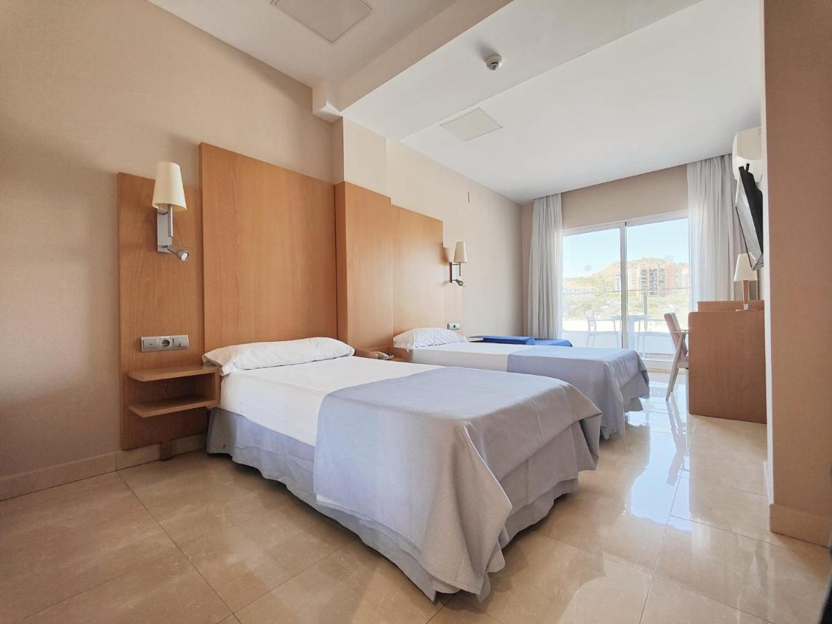 Twin Room Side Sea View