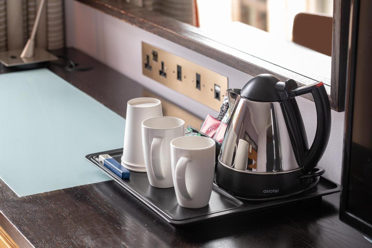 Double Room,1531454809:JPEG