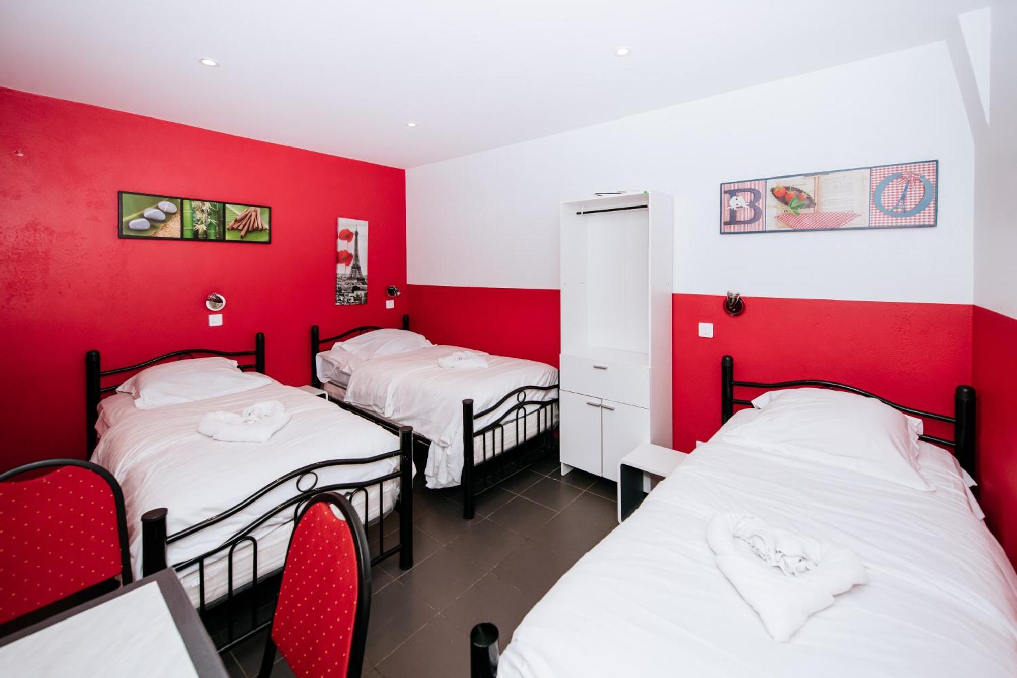 Triple Room with Shared Bathroom,1500271285:JPEG