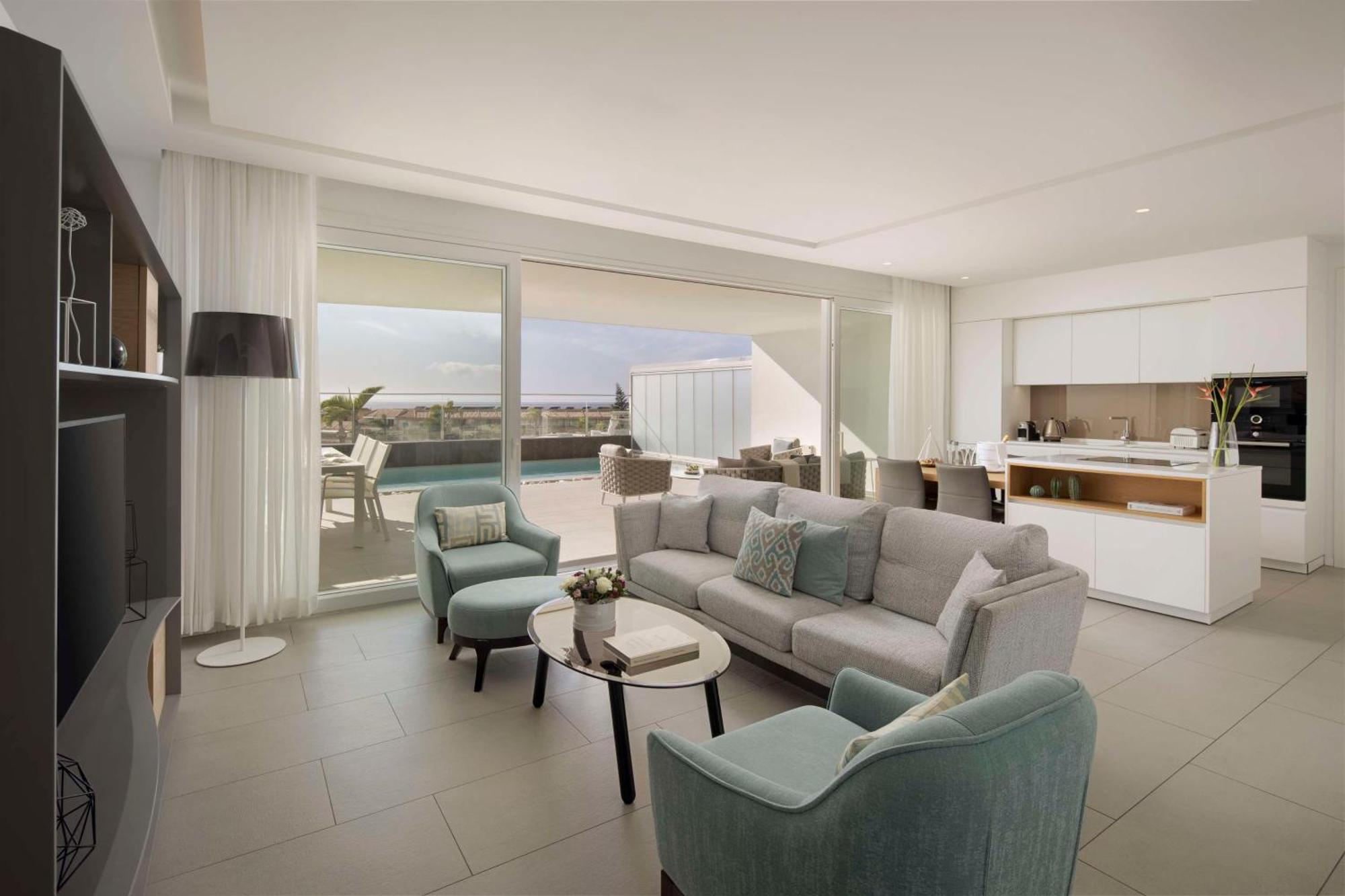 Deluxe Two-Bedroom Suite Private Pool