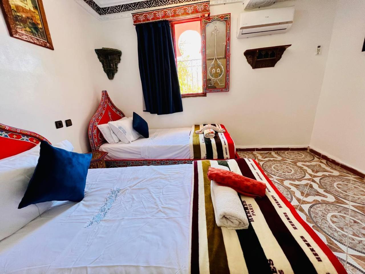 Vierpersoonskamer met Eigen Badkamer