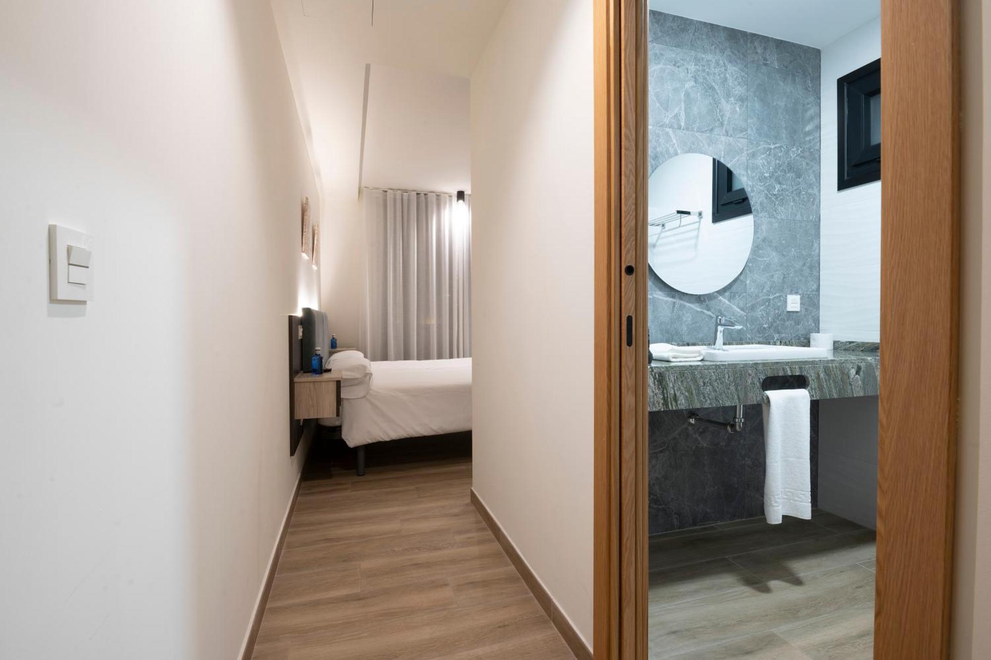 Deluxe Double or Twin Room Balcony