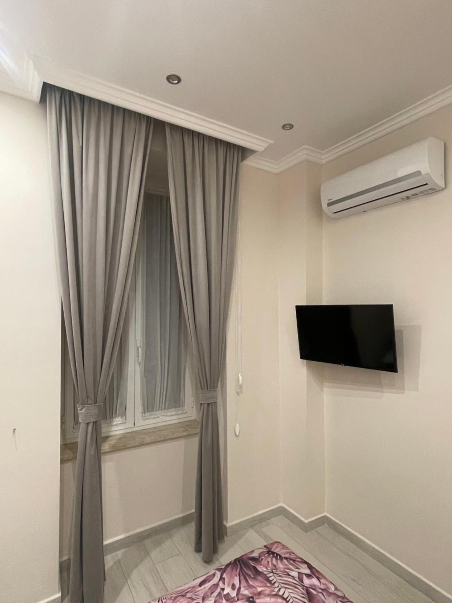 Deluxe Room,1509633127:JPEG