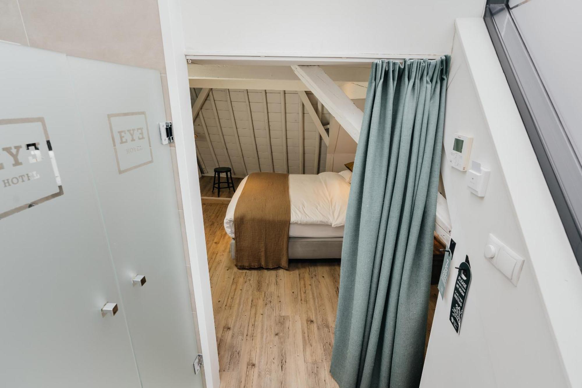 Cosy Room