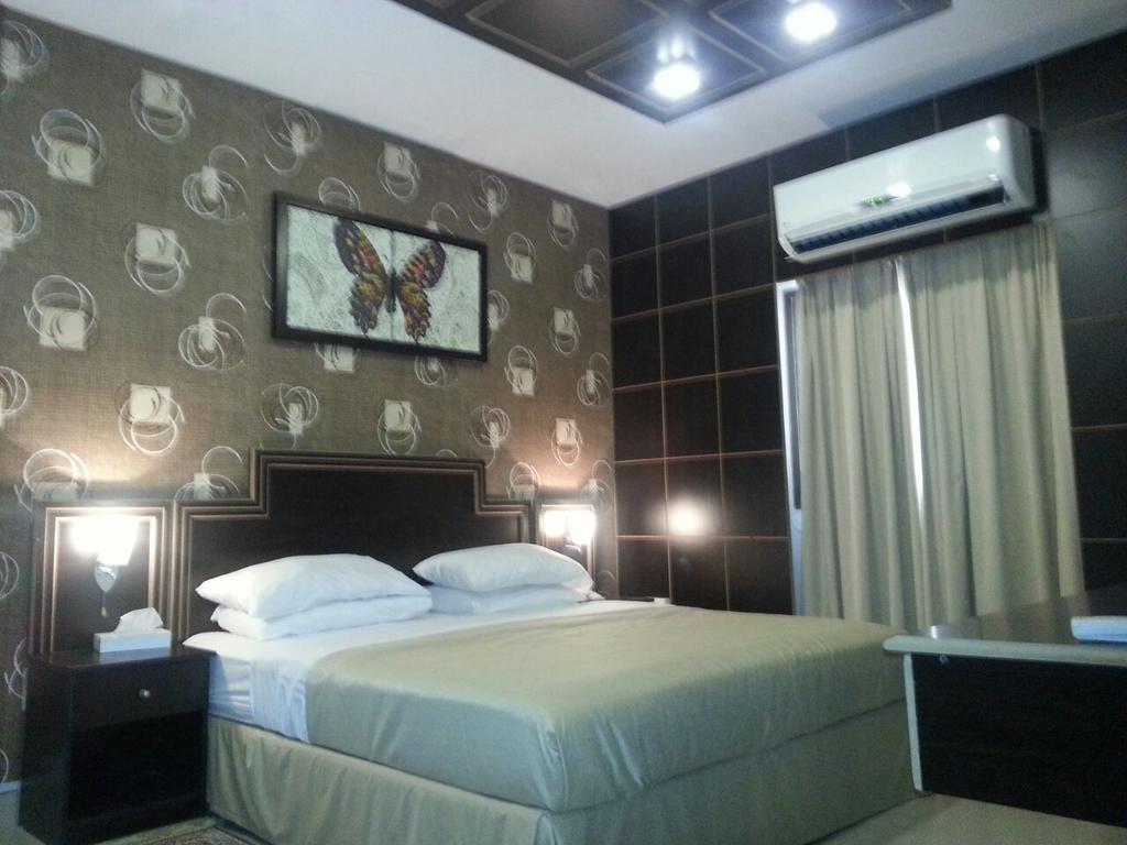 Suite King or Twin,11783388:JPEG