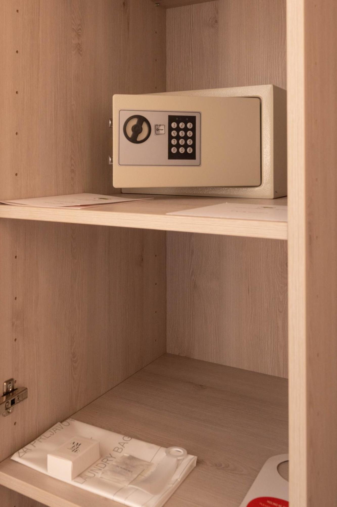 Dreibettzimmer