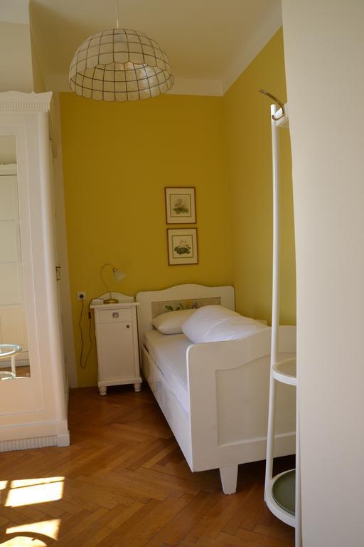 Familienzimmer mit Balkon