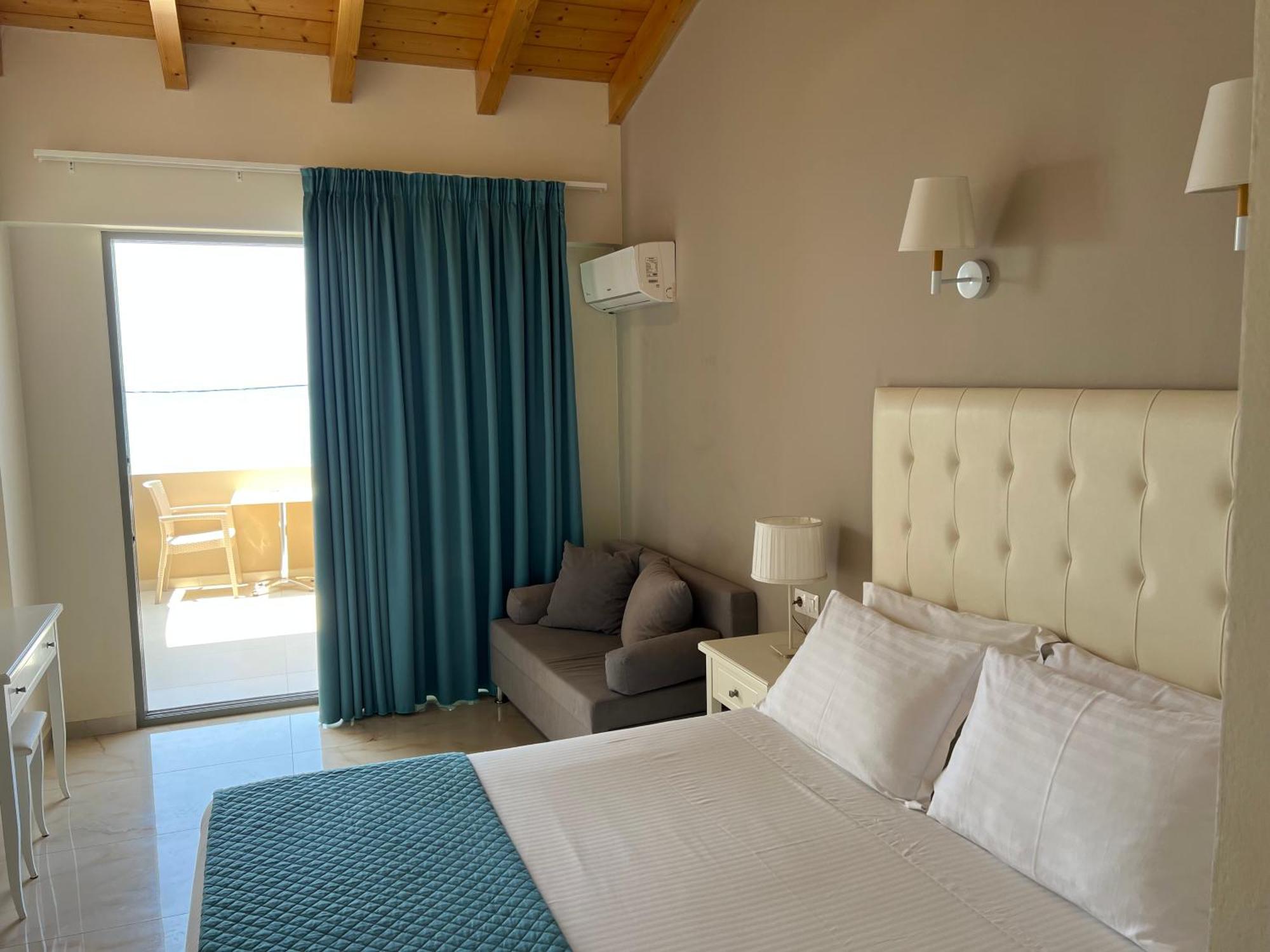 Deluxe Double Room Sea View