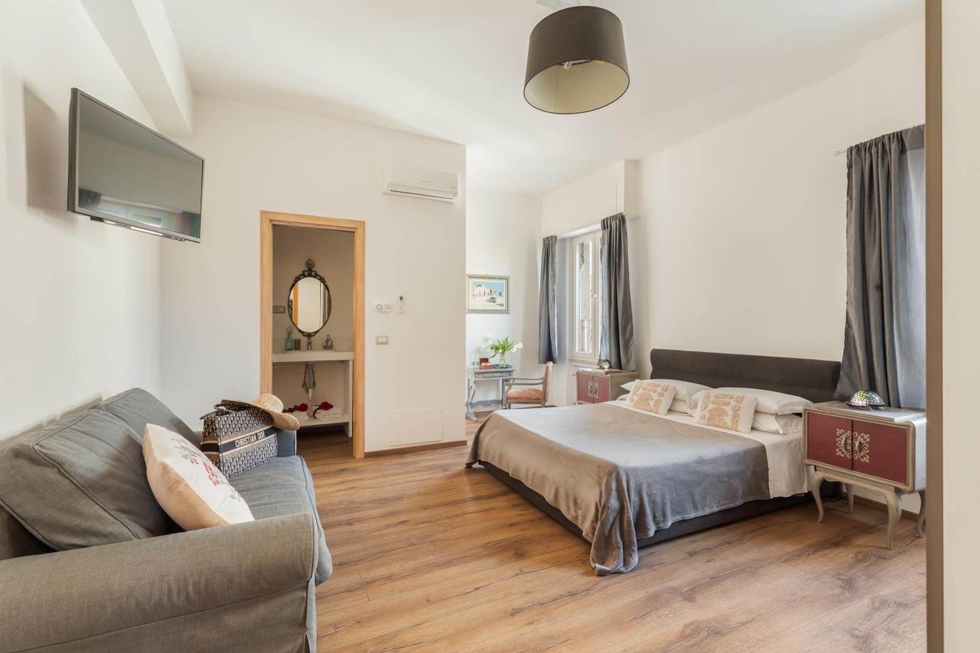 Deluxe Junior Suite