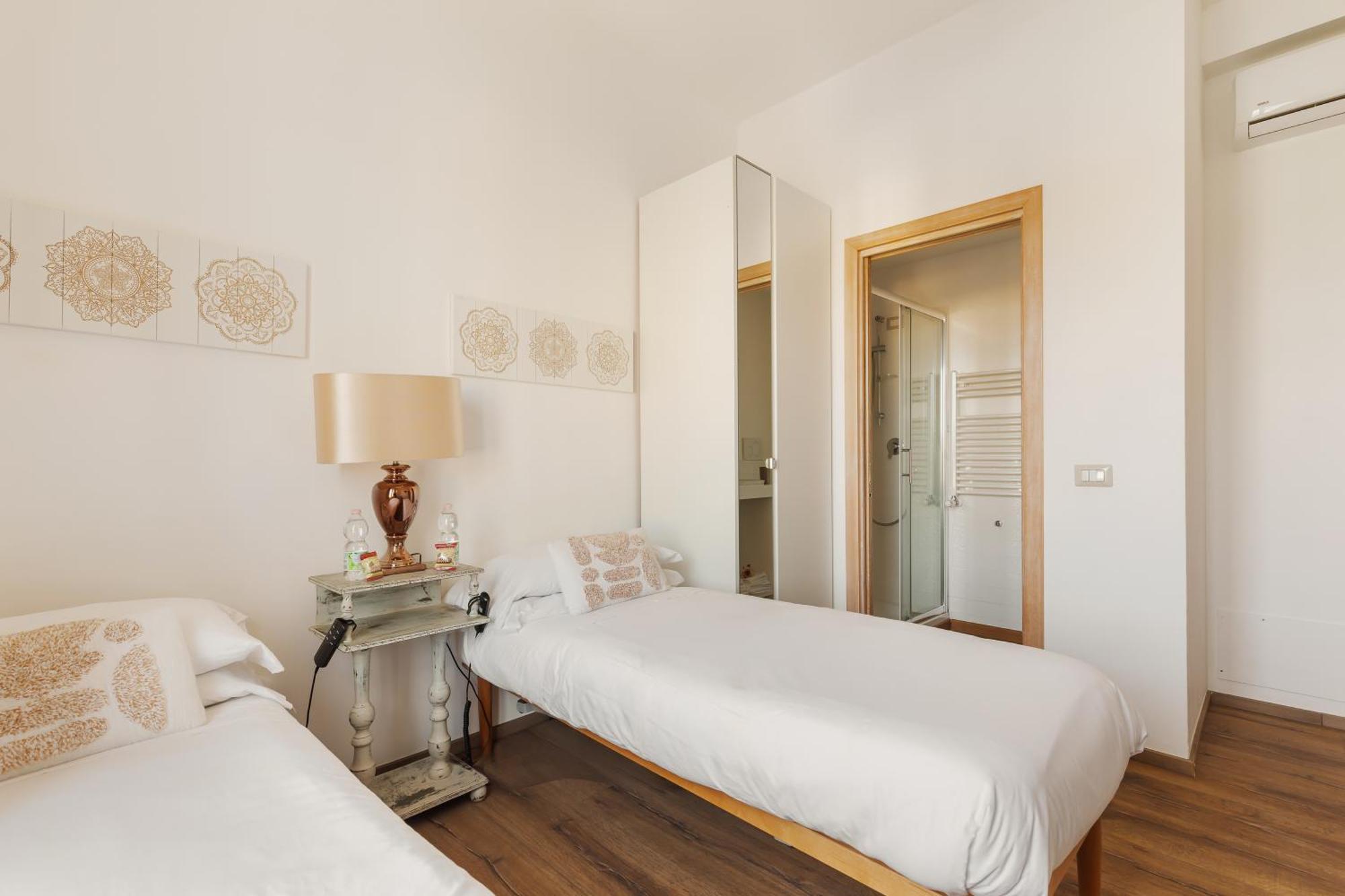 Twin Room