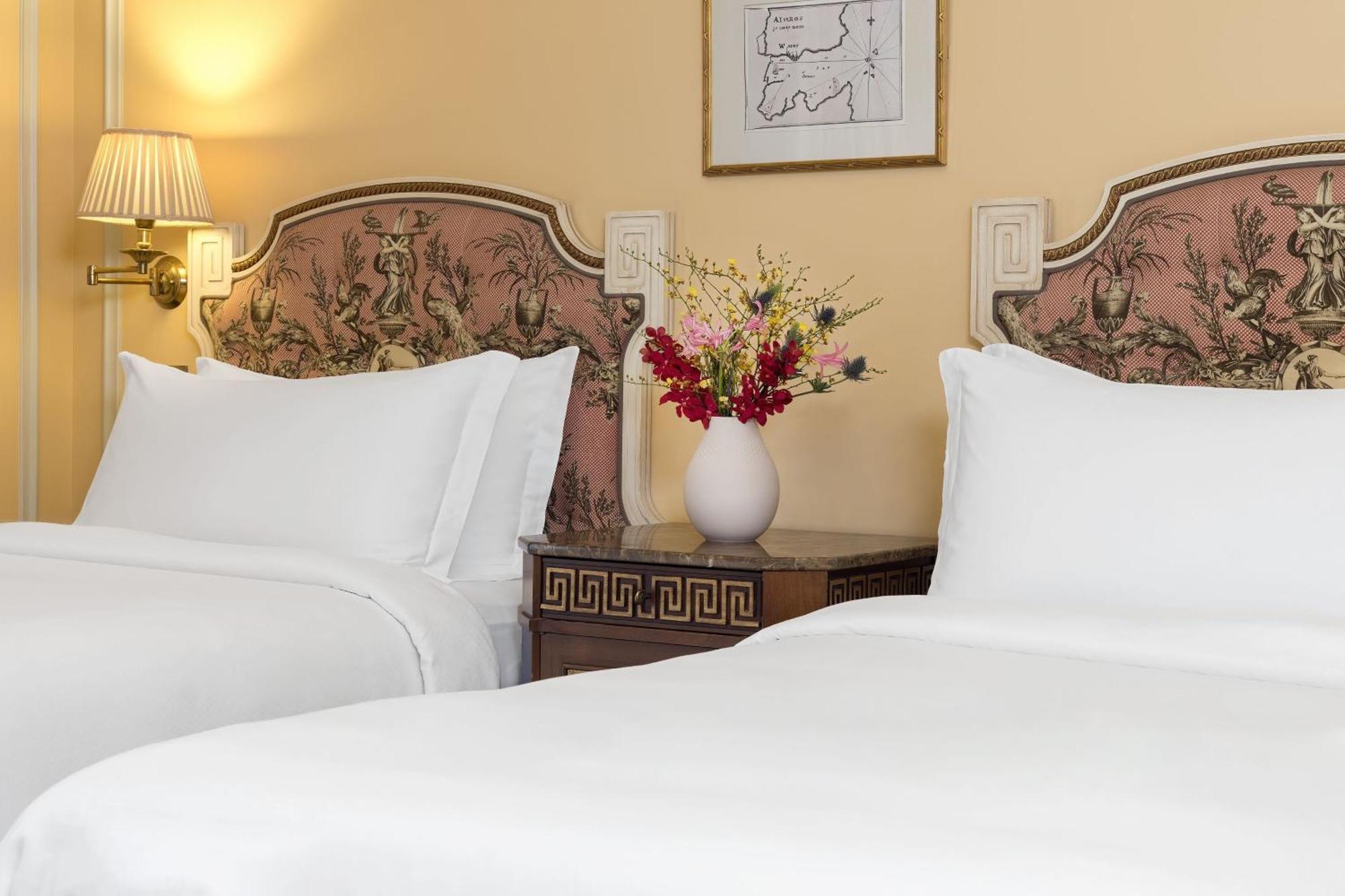 Deluxe Zimmer mit 2 Einzelbetten und Stadtblick