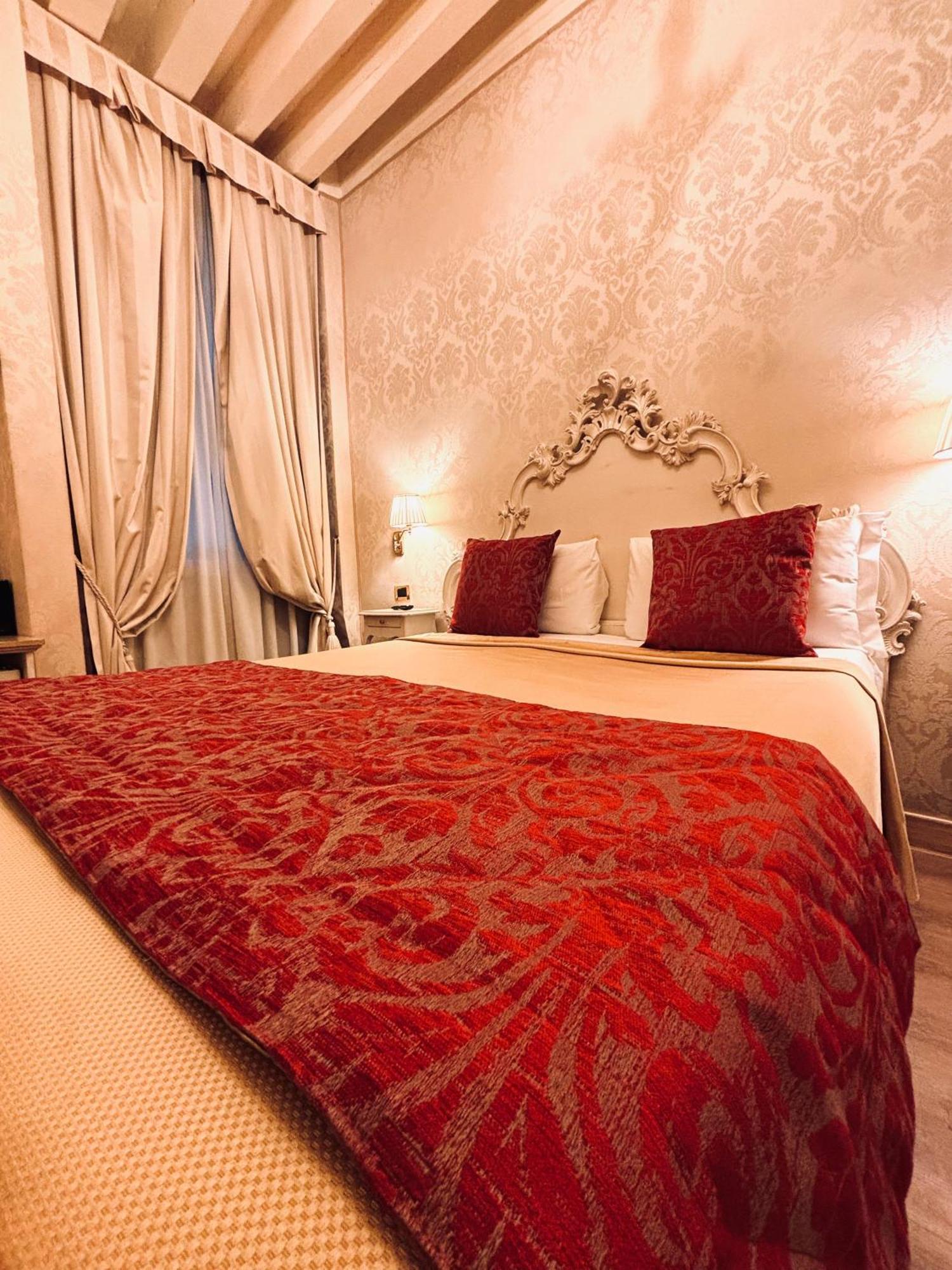 Classic Double or Twin Room