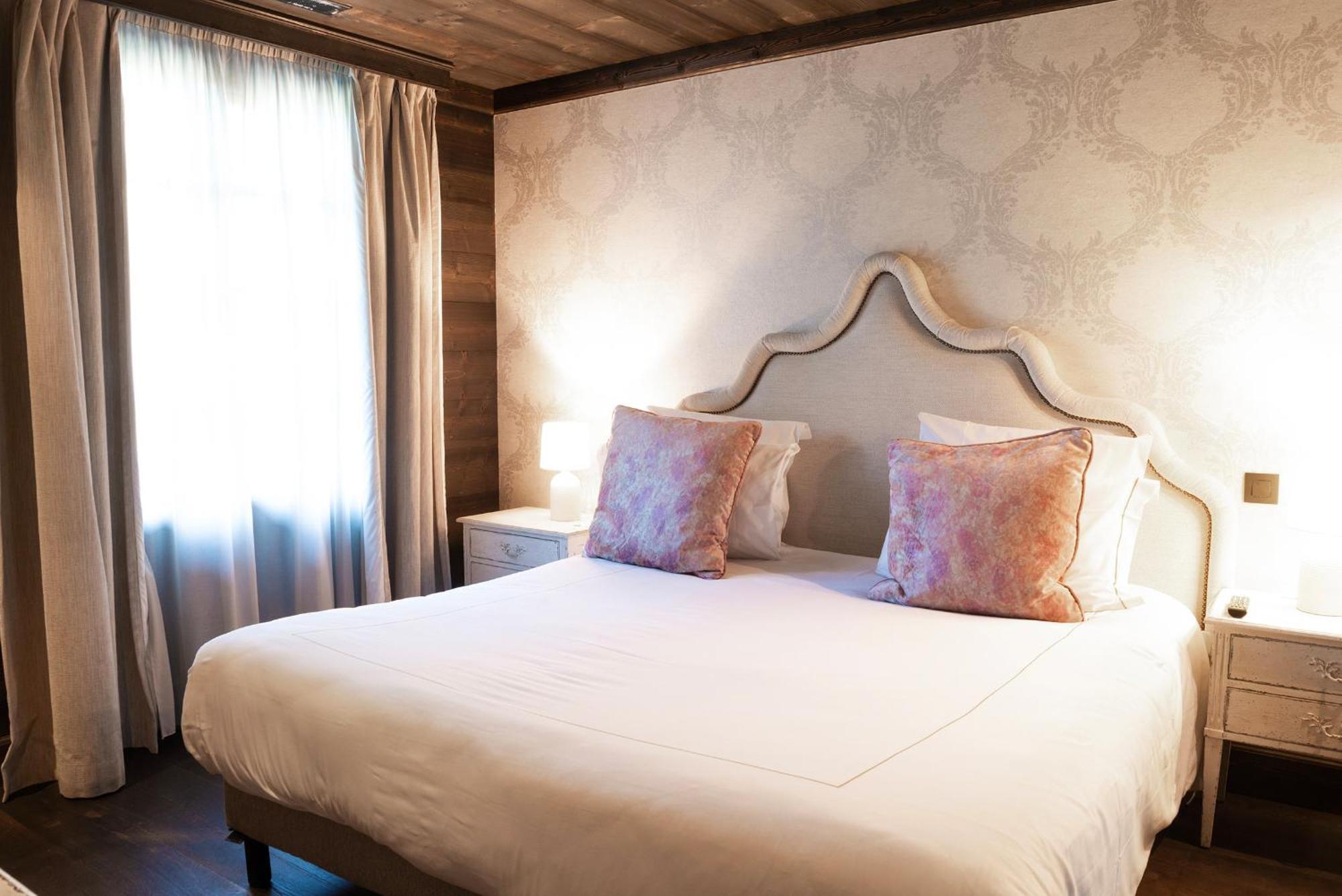 Standard Double or Twin Room,1589482486:JPEG
