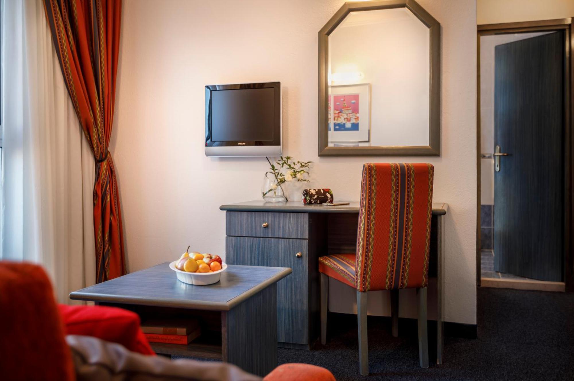 Comfort Suite,1580458229:JPEG