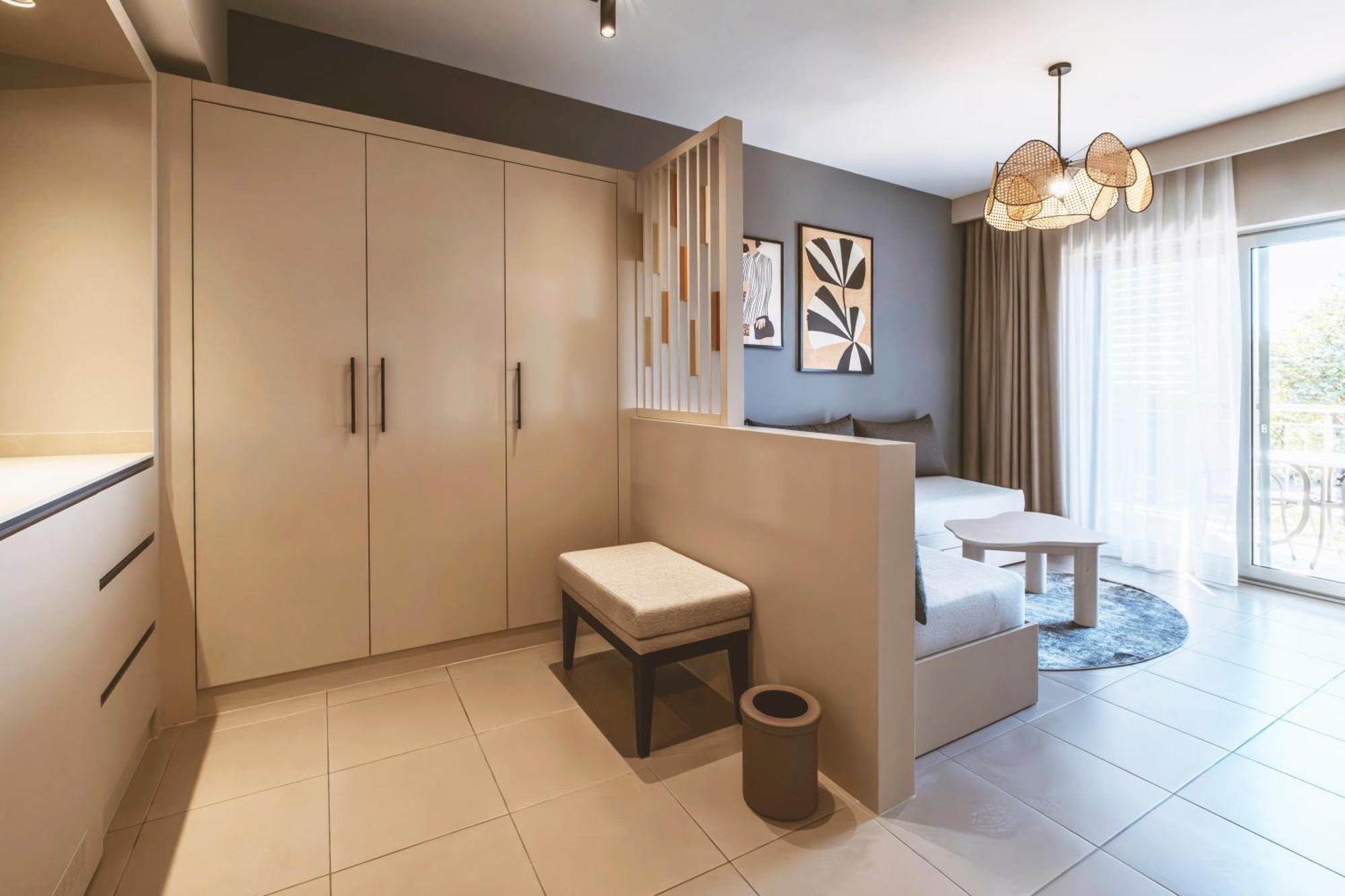 Deluxe Suite,1583225046:JPEG