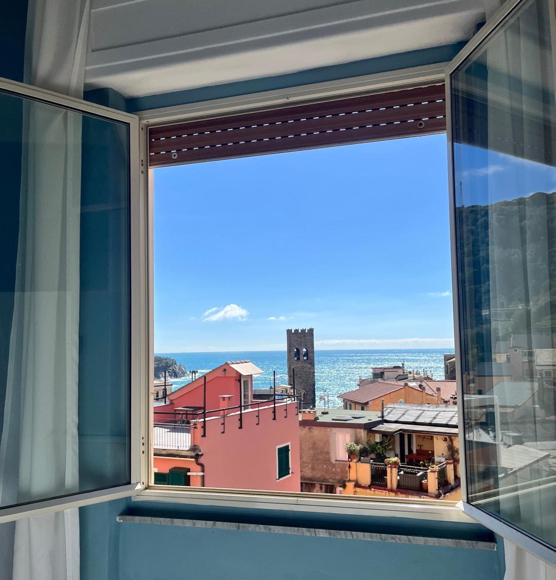 Quadruple Room with Sea View,399212133:JPEG