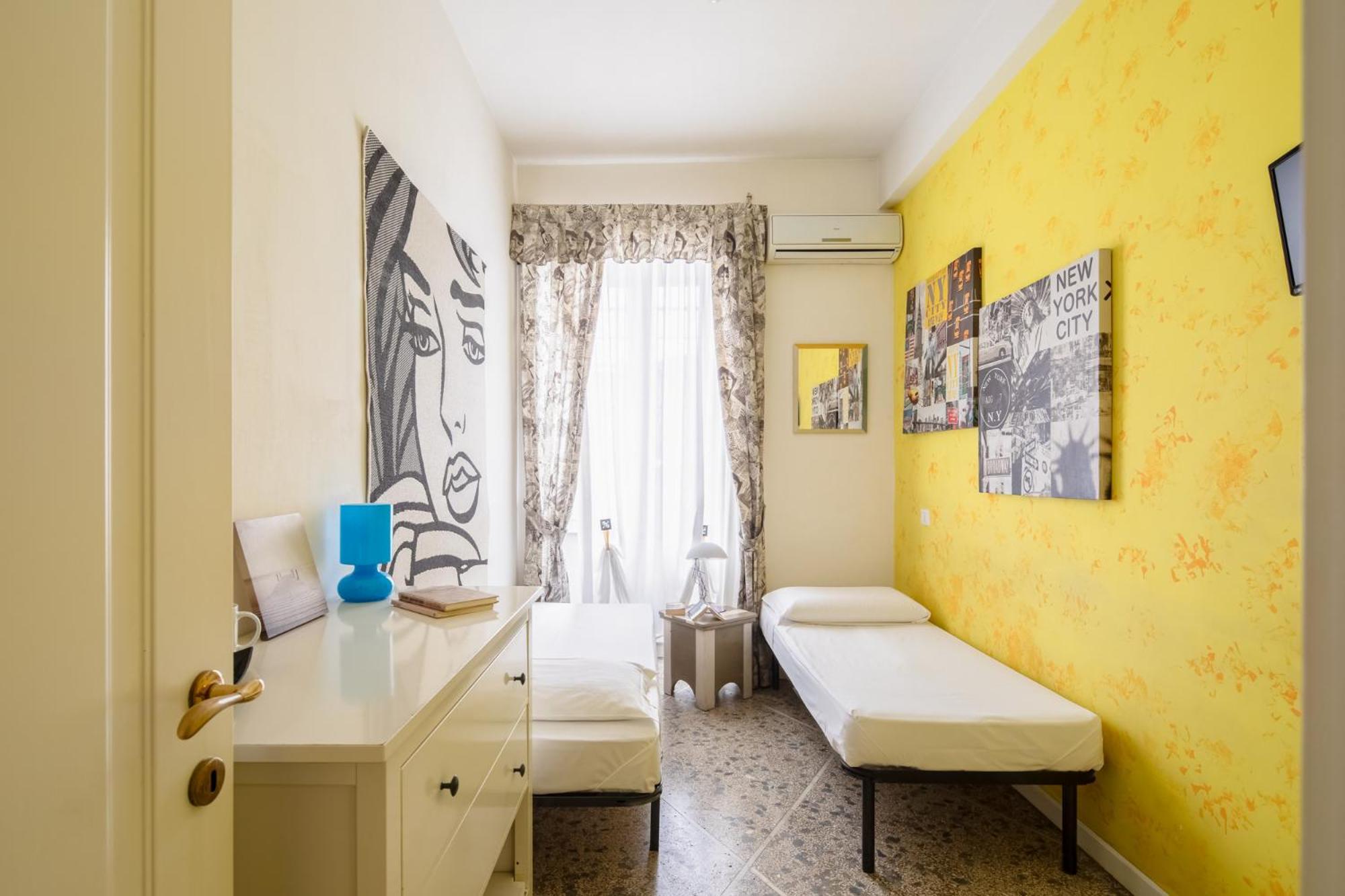 Camera Matrimoniale con Bagno Privato Esterno