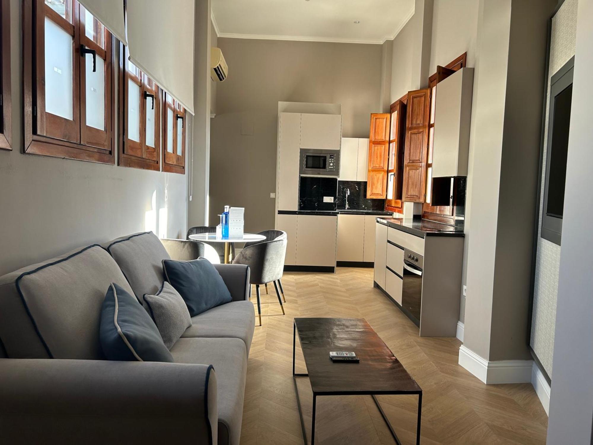 Family One-Bedroom