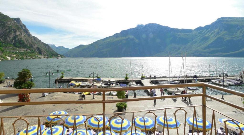 Single Room Lake View NO
