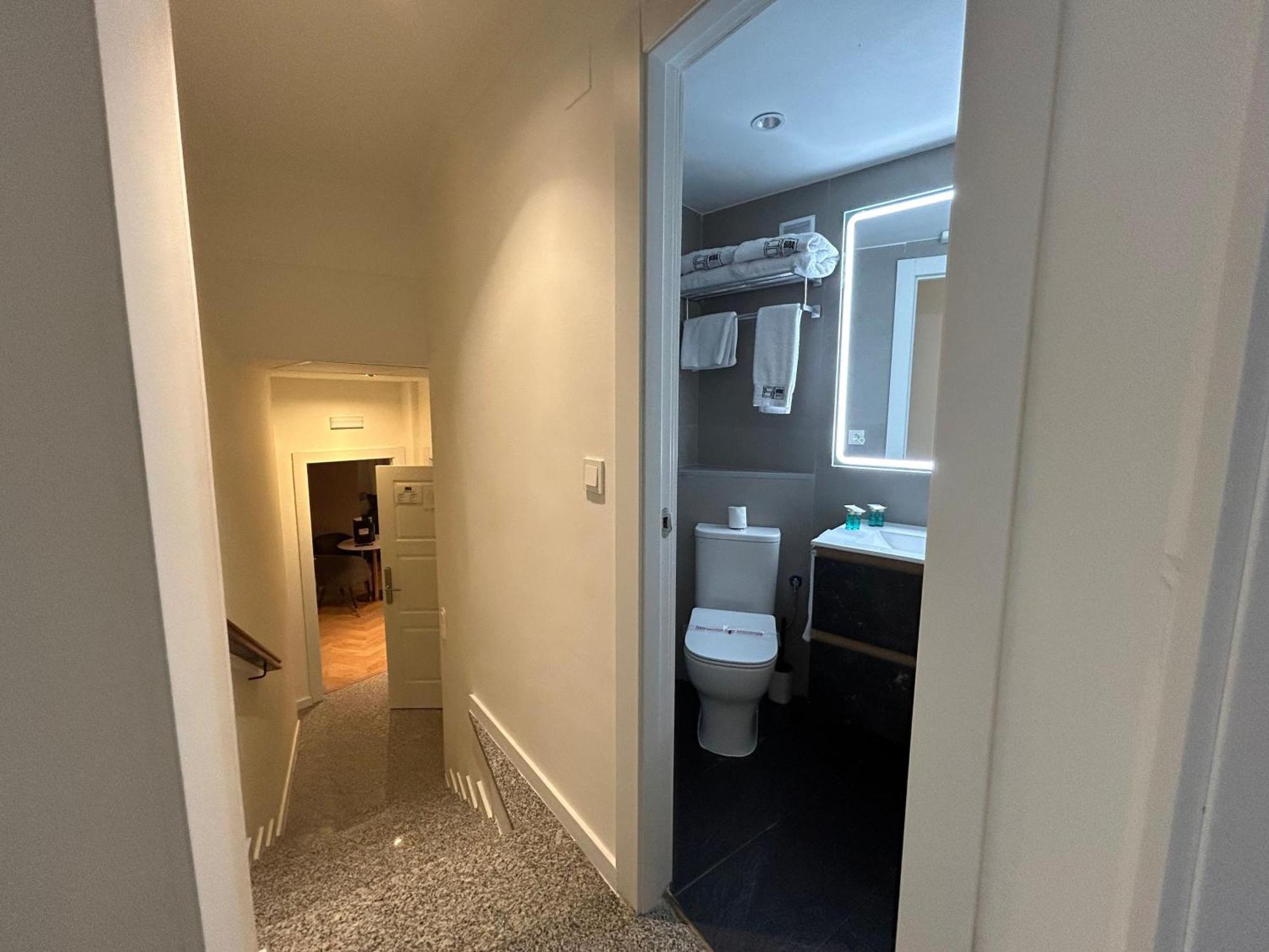 One-Bedroom Apartment Split Level