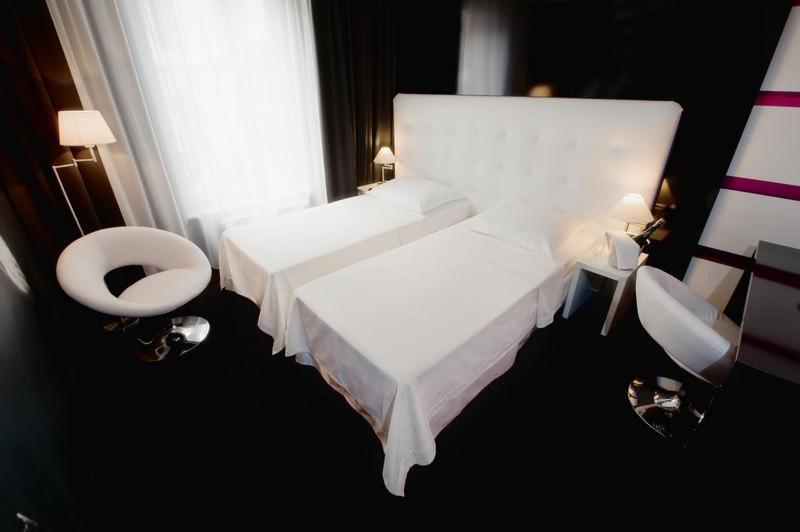 Premium Twin Room