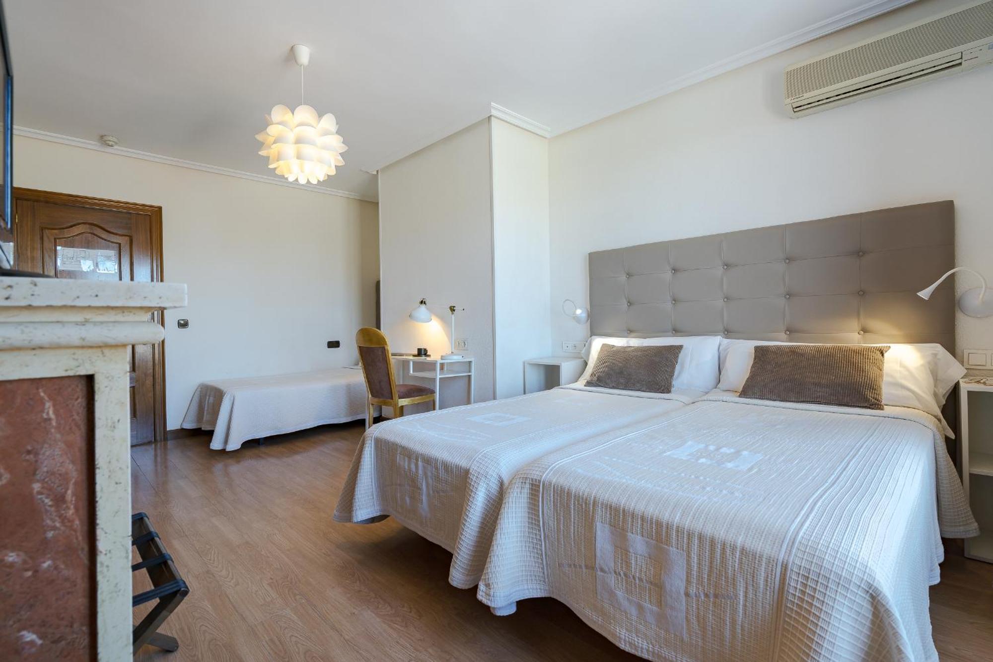 Triple Room Terrace