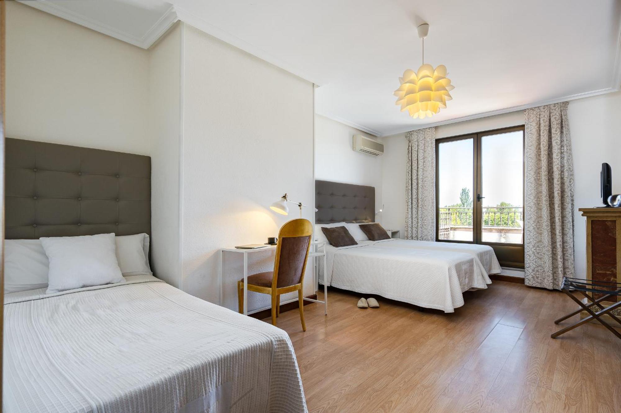 Triple Room Terrace
