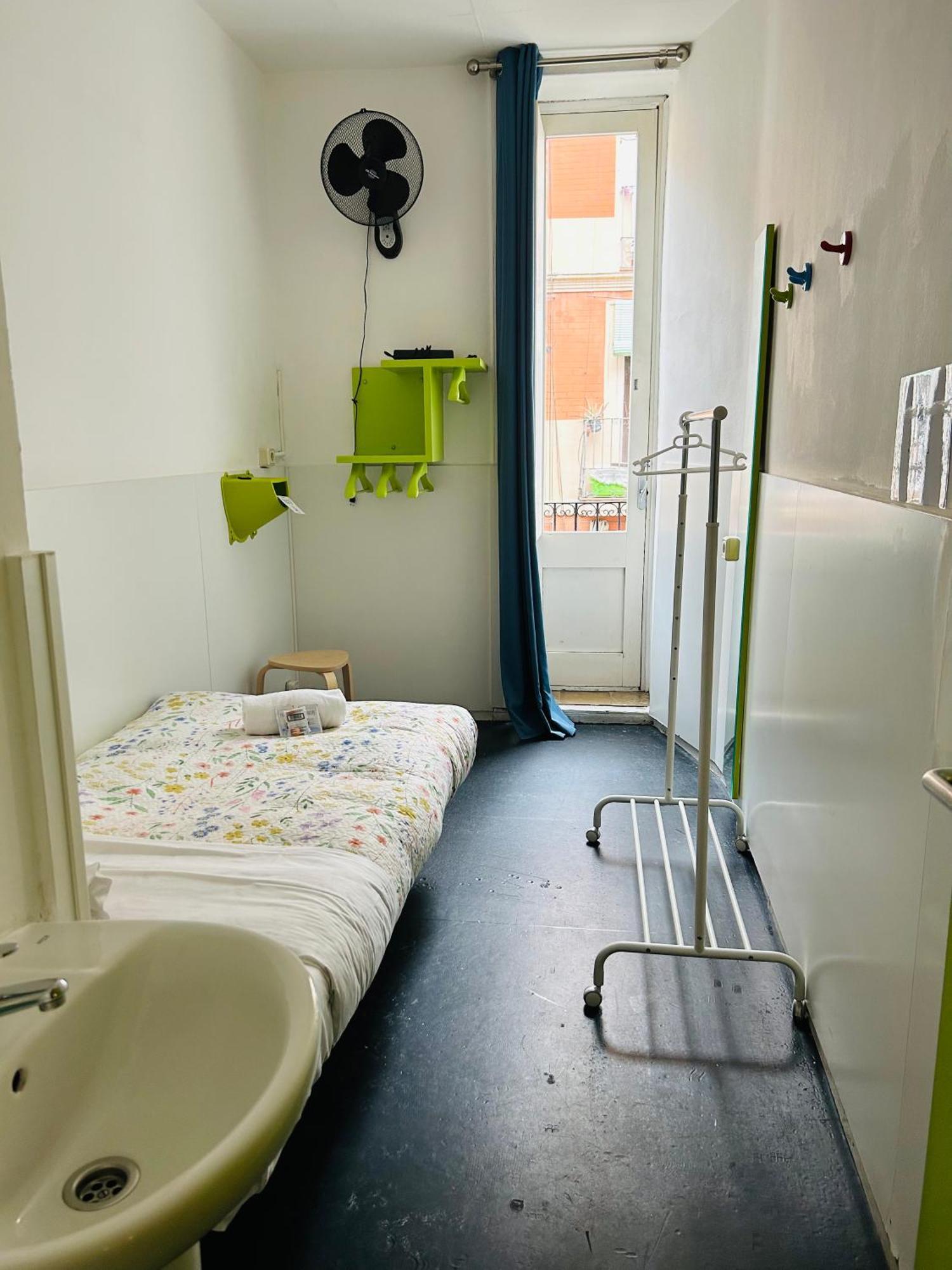 Single Room Balcony