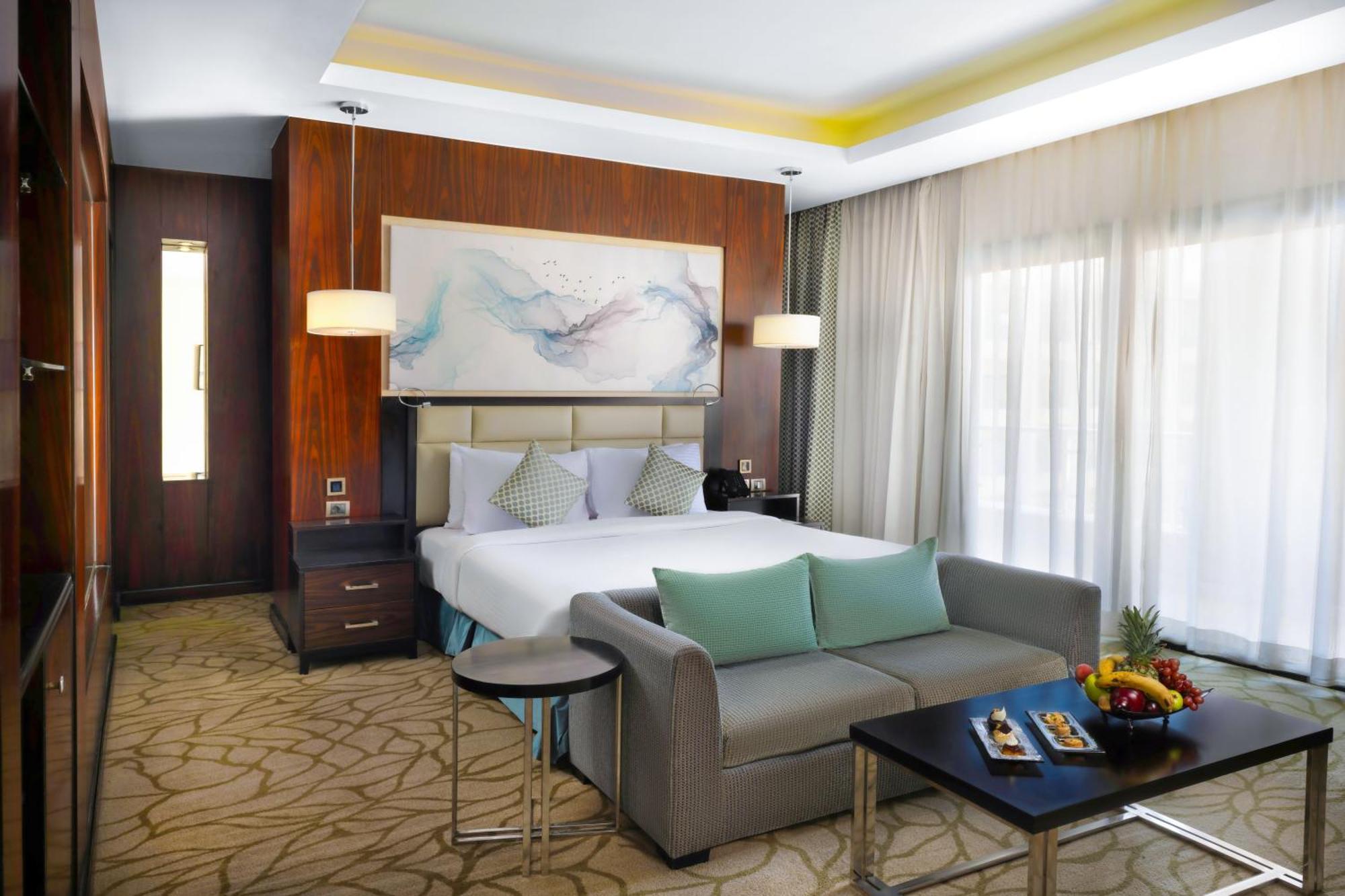 Premium Room (Pool View) King Bed,1603772635:JPEG