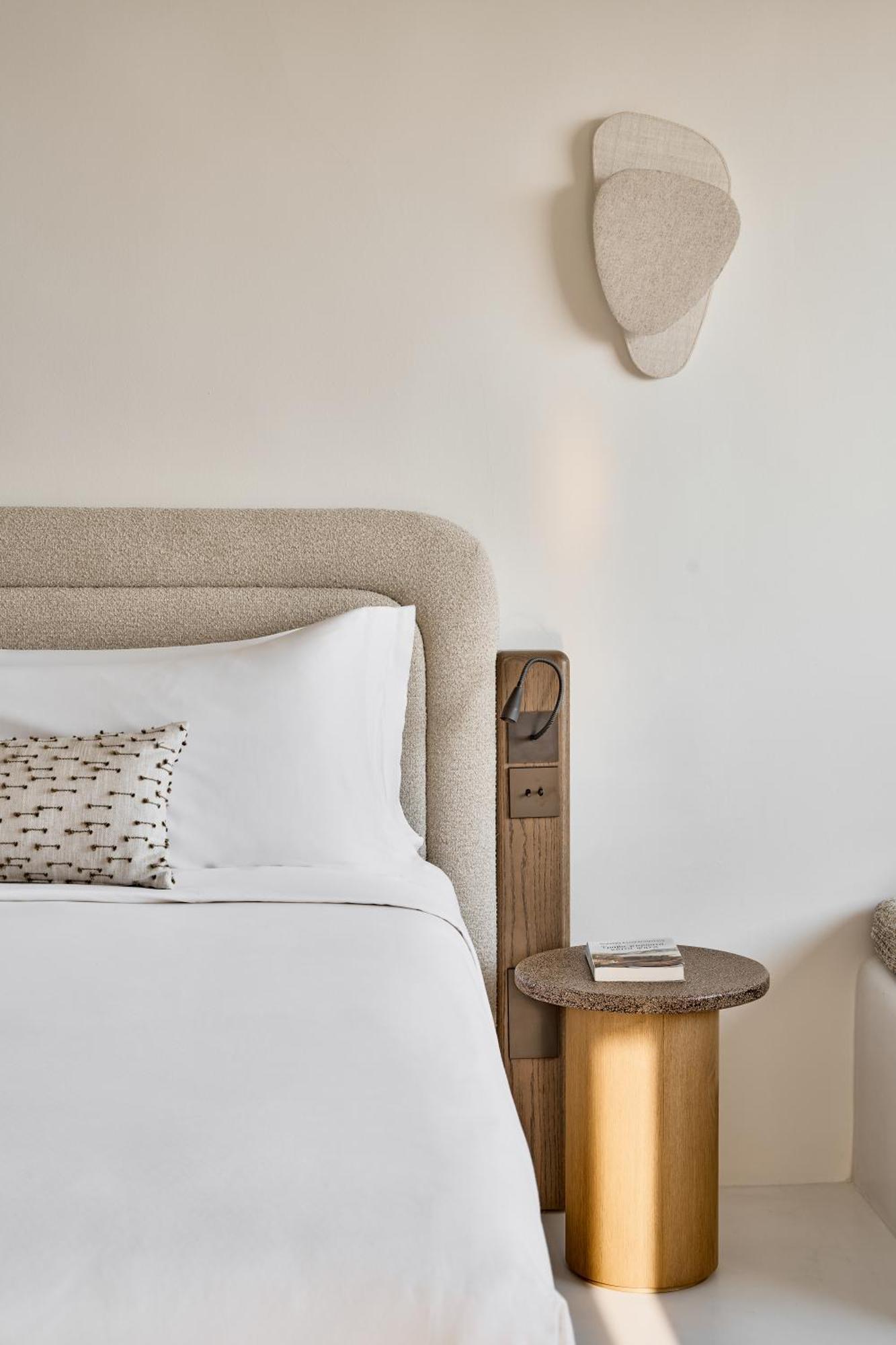 Vibrant Suite 1 Bedroom Junior Suite 1 King Caldera view