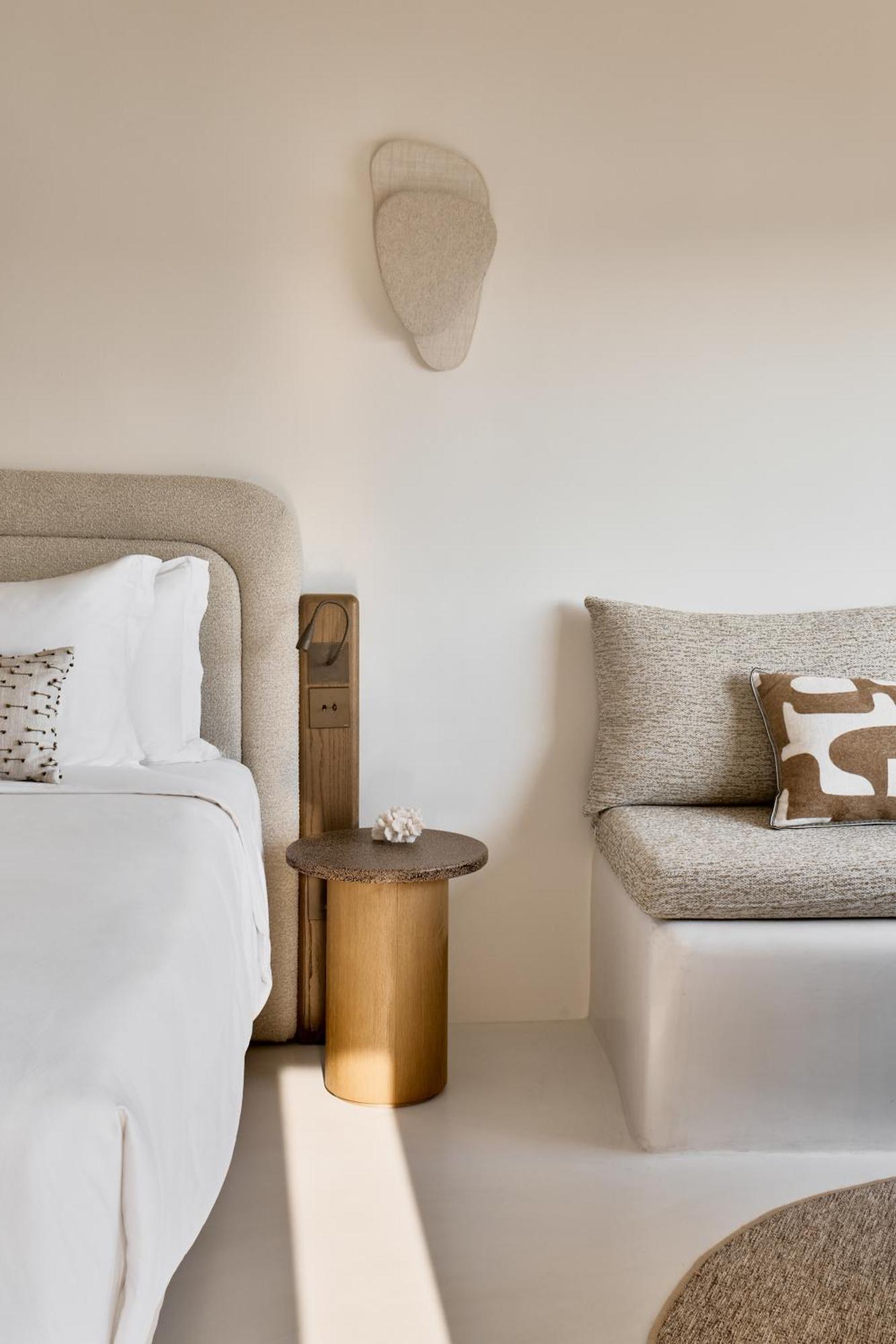 Vibrant Suite 1 Bedroom Junior Suite 1 King Caldera view
