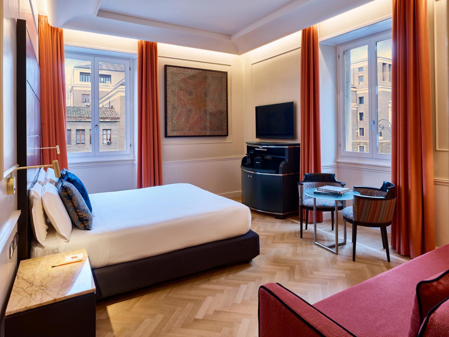Deluxe Double or Twin Room Plus