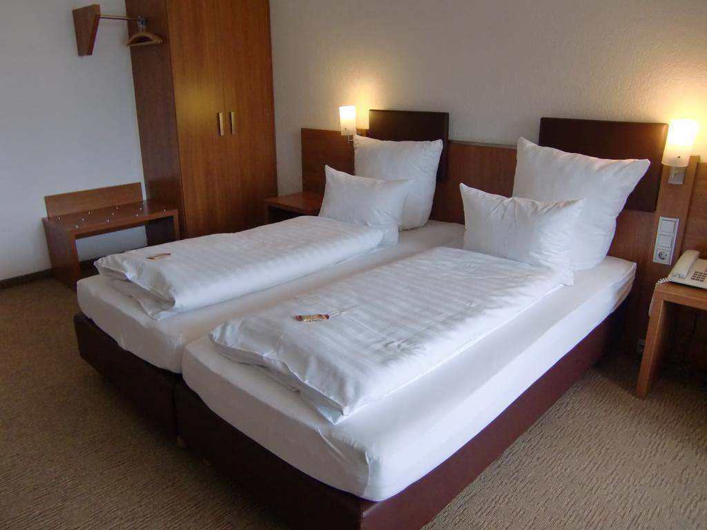 Doppelzimmer mit Seeblick