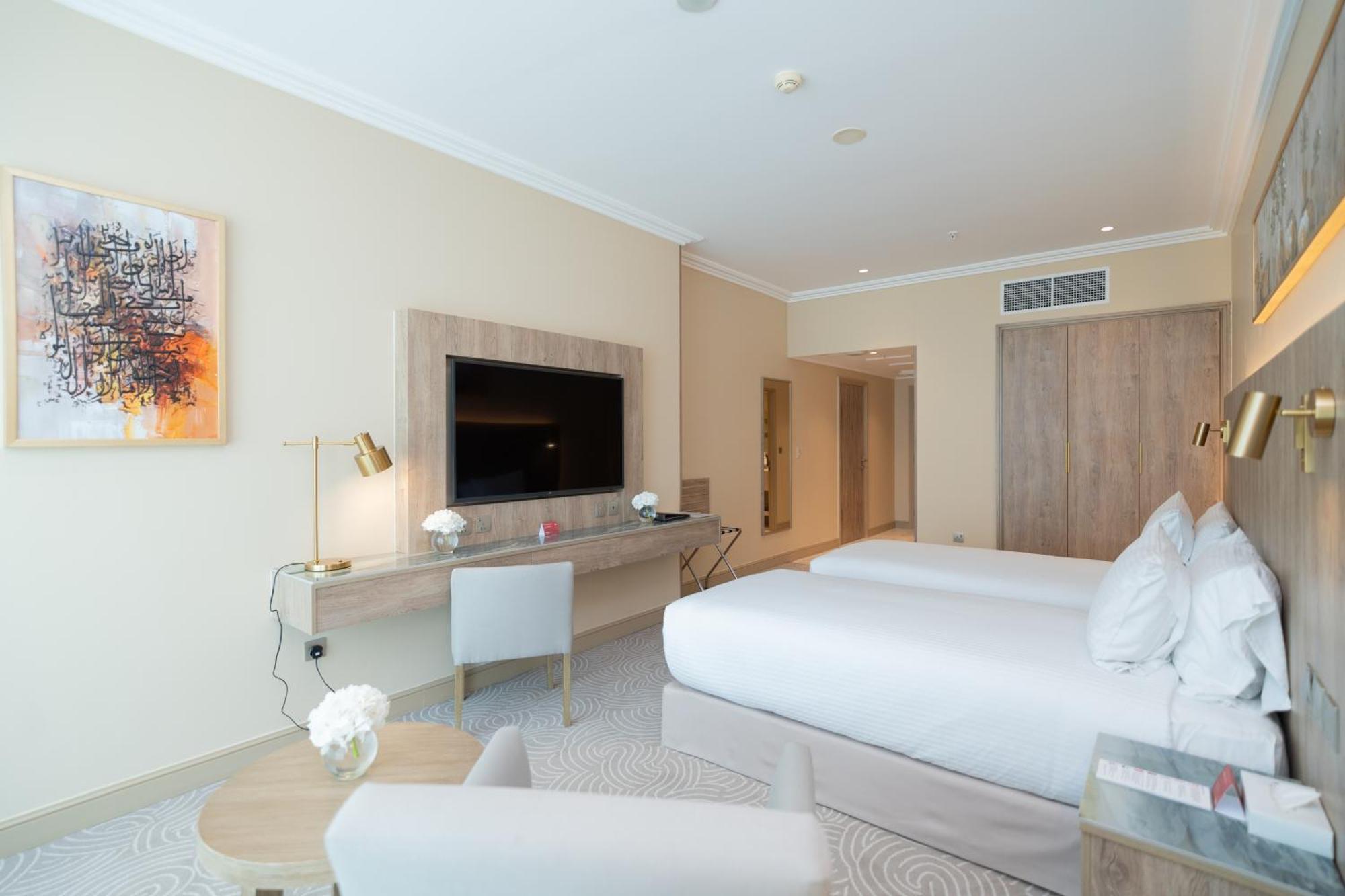 Superior Twin Room City View