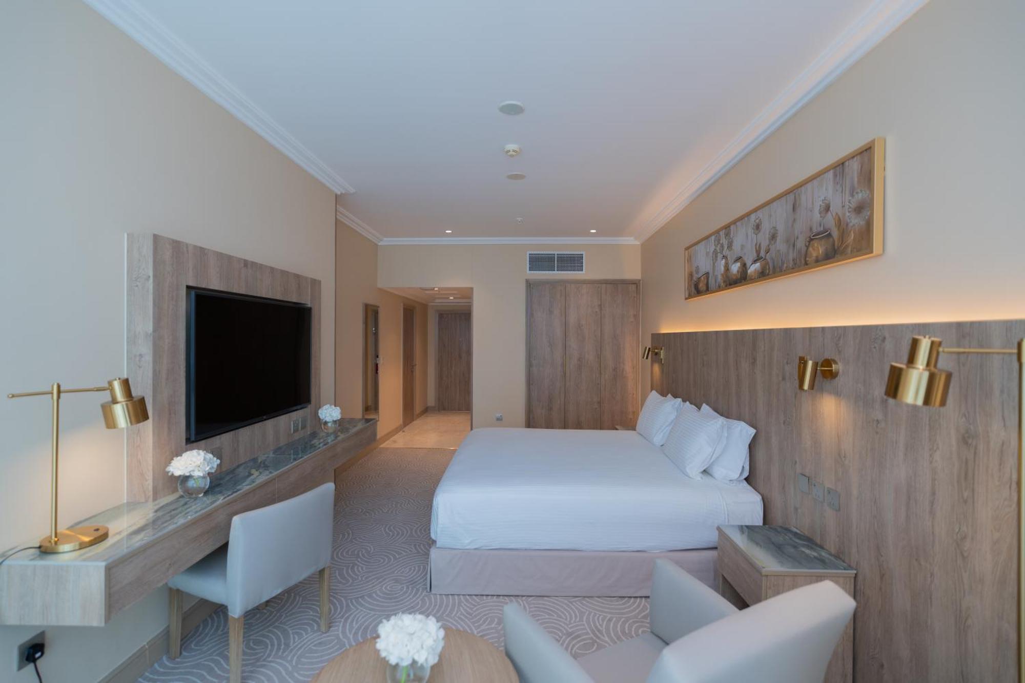 Superior Single Room City View